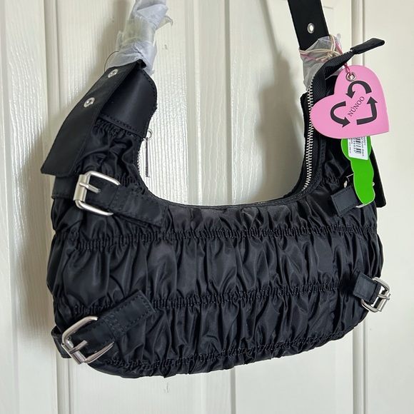 Núnoo Shoulder Bag - Picture 3 of 10